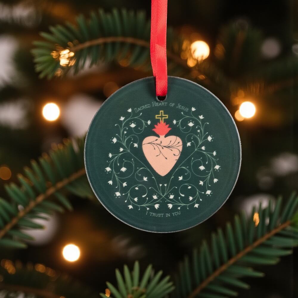 Three Hearts Ornament Set